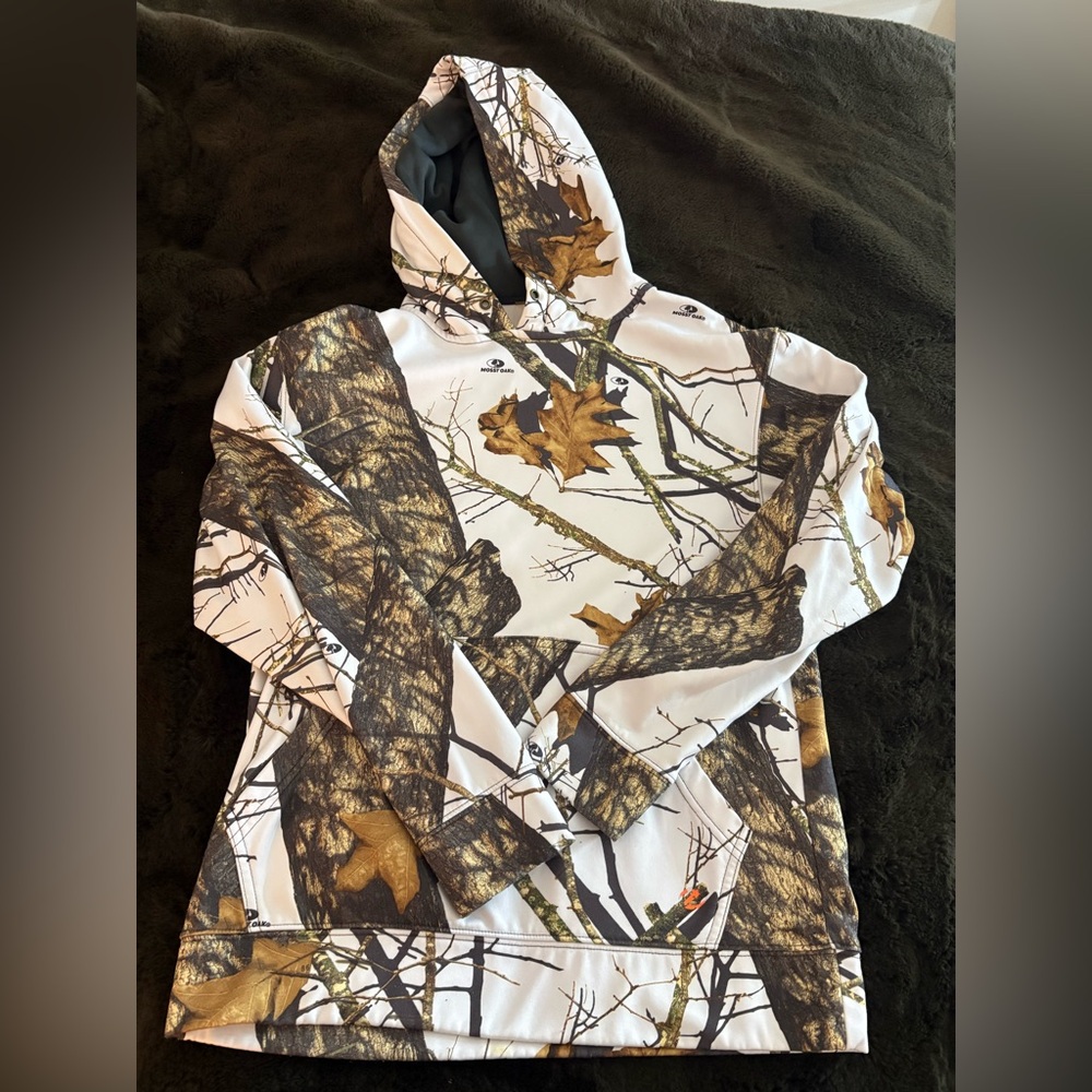 Women’s Mossy Oak fleece sweatshirt